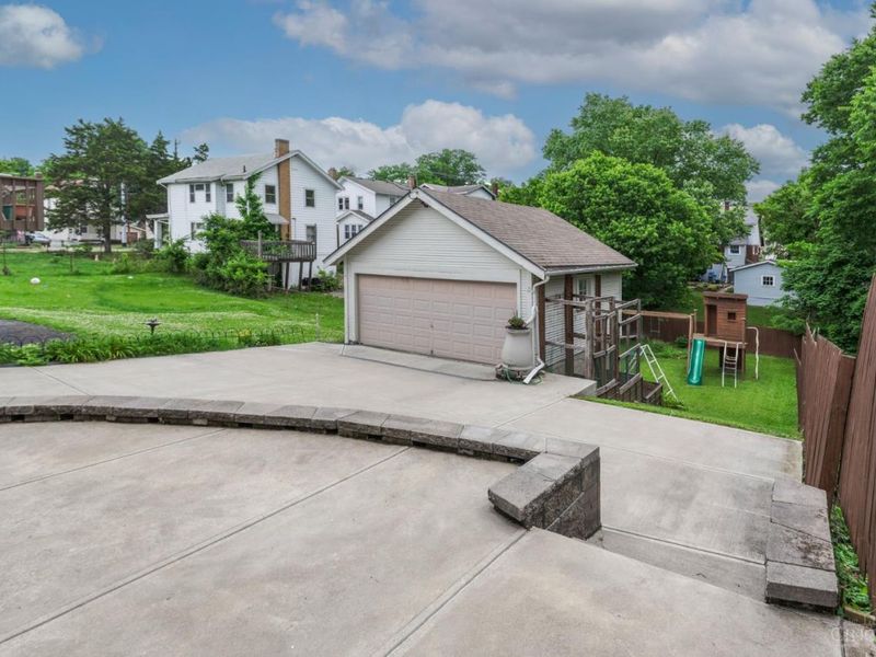 3356 Dartmouth Drive, Cincinnati, OH 45211 Photo 42