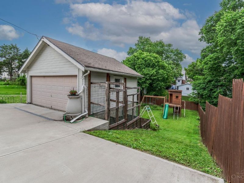 3356 Dartmouth Drive, Cincinnati, OH 45211 Photo 43