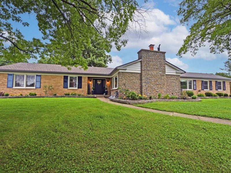 7814 Jandaracres Drive, Cincinnati, OH 45248 Photo 1