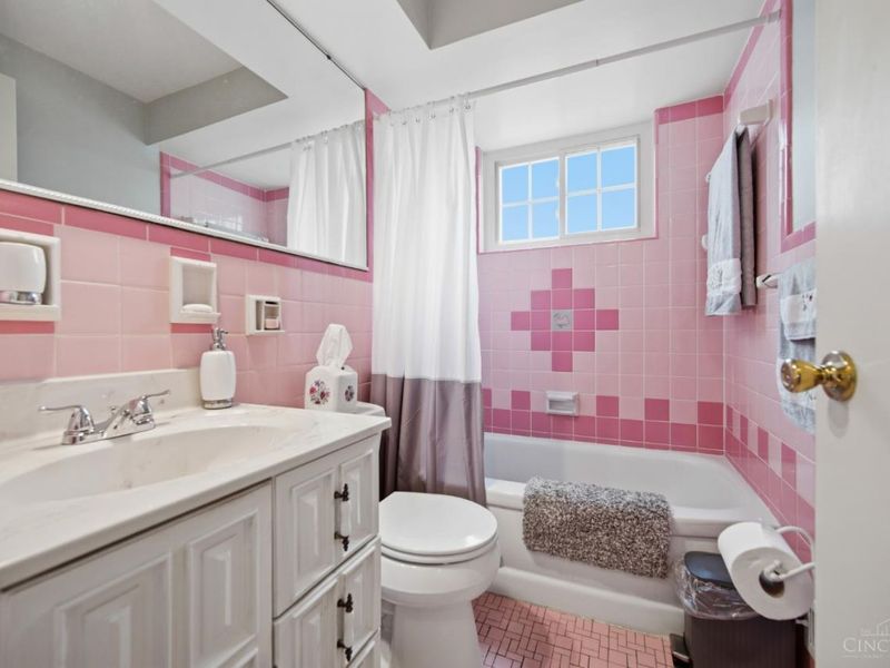 531 W Kemper Road, Springdale, OH 45246 Photo 9
