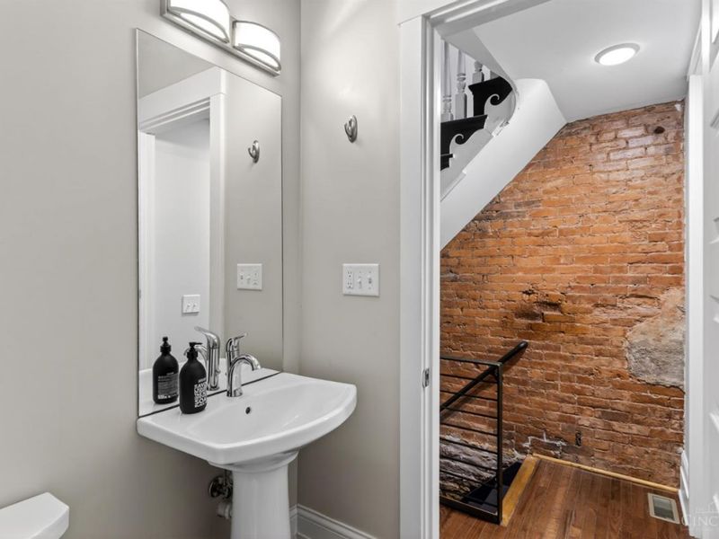 1008 Elm Street, Cincinnati, OH 45202 Photo 11