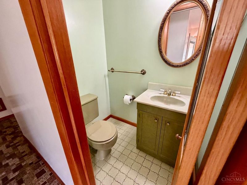 3148 W Fork Road, Green Township, OH 45211 Photo 14