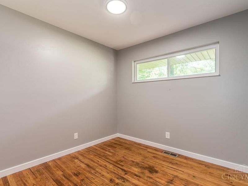 8670 Zodiac Drive, Springfield Twp., OH 45231 Photo 18