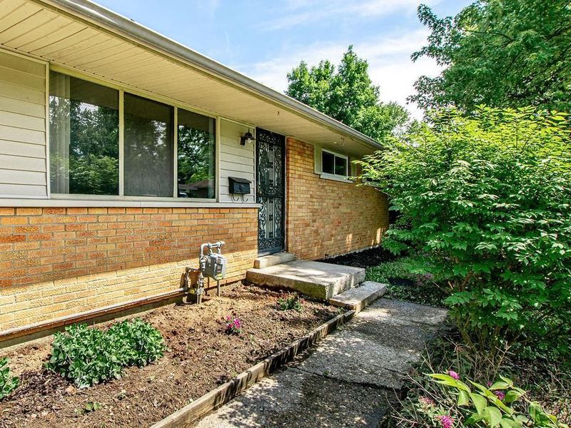 8670 Zodiac Drive, Springfield Twp., OH 45231 Photo 5