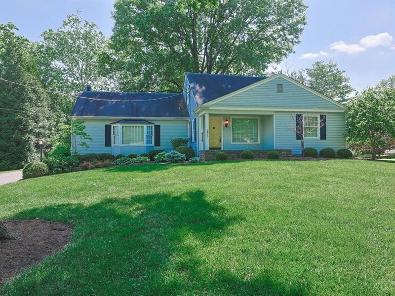 258 Hilltop Lane, Wyoming, OH 45215 Photo 1