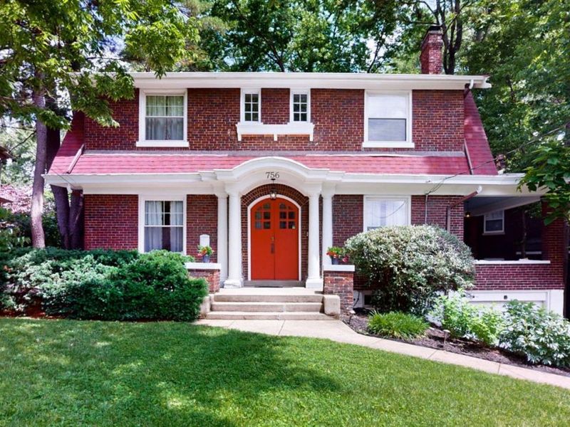 756 Clinton Springs Avenue, Cincinnati, OH 45229 Photo 1