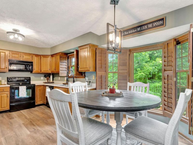5435 Brigade Court, Cincinnati, OH 45239 Photo 9