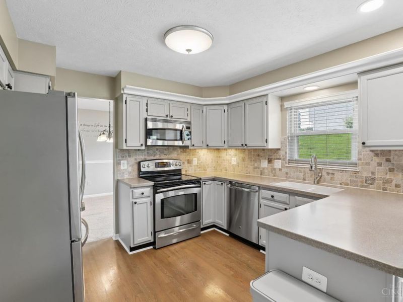 5509 Windmere Drive, Green Township, OH 45248 Photo 13