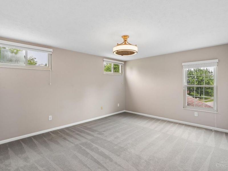 5509 Windmere Drive, Green Township, OH 45248 Photo 28