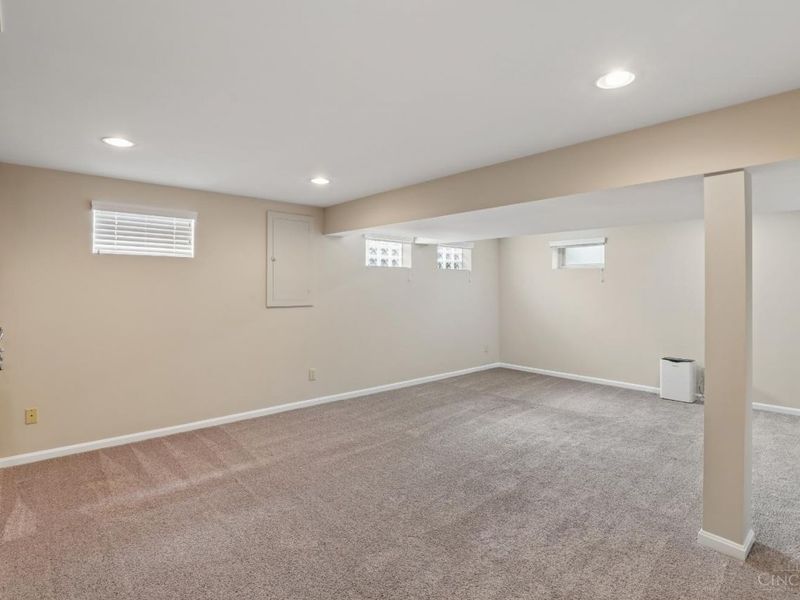 5509 Windmere Drive, Green Township, OH 45248 Photo 38