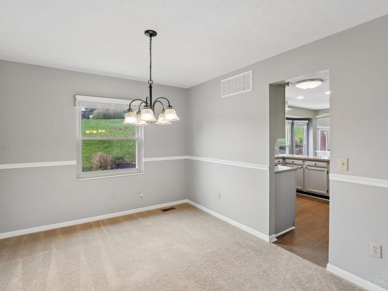 5509 Windmere Drive, Green Township, OH 45248 Photo 8