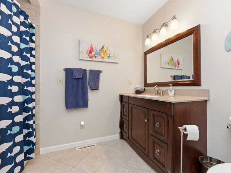 137 Shingleoak Drive, Loveland, OH 45140 Photo 48