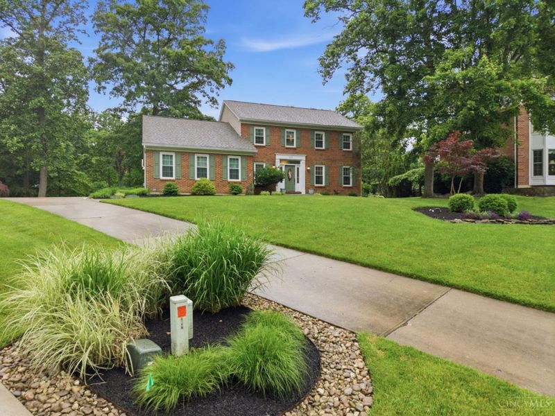 137 Shingleoak Drive, Loveland, OH 45140 Photo 5