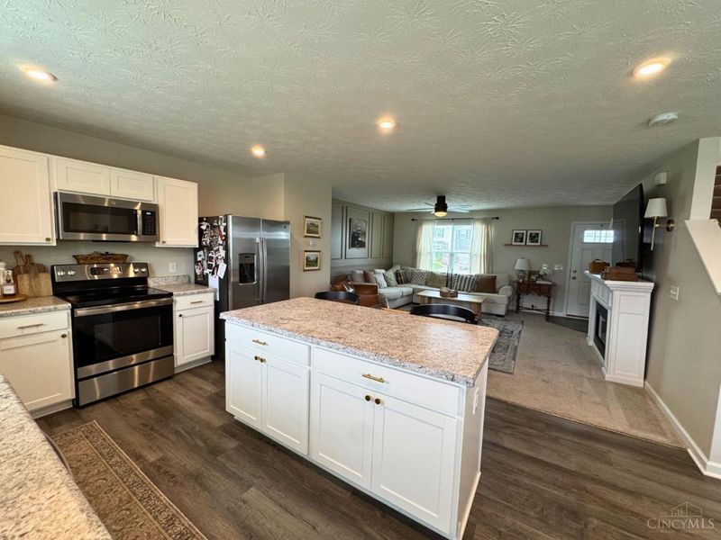 5935 Regatta Drive, Middletown, OH 45042 Photo 10