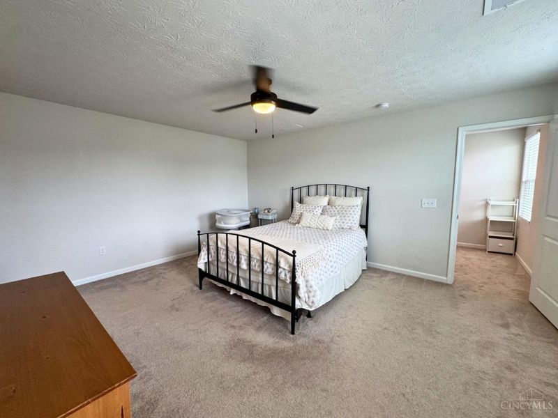 5935 Regatta Drive, Middletown, OH 45042 Photo 18