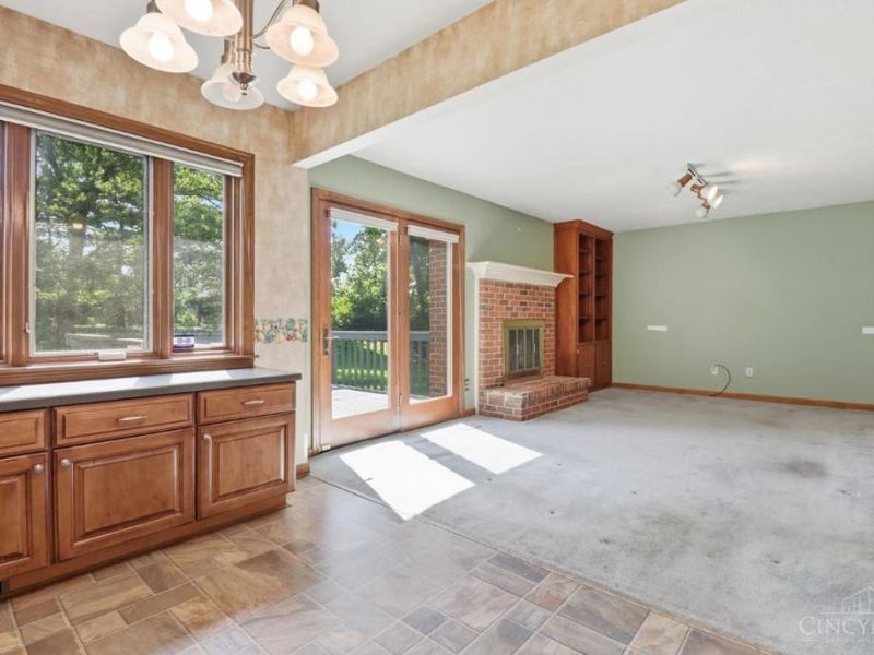 5905 Sovereign Drive, Sharonville, OH 45241 Photo 18