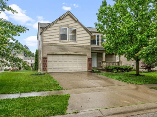 18 Ashwood Place, Amelia, OH 45102