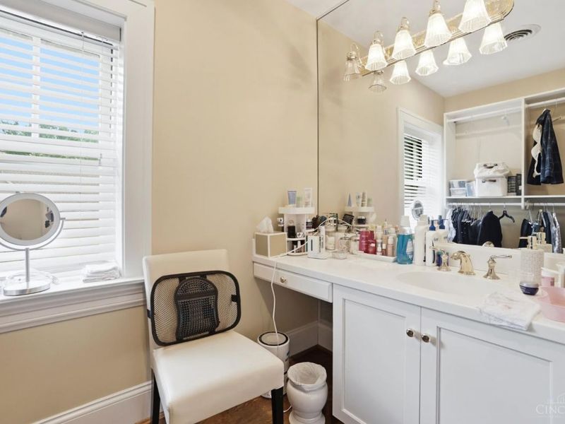 32 Hampton Lane, Cincinnati, OH 45208 Photo 49
