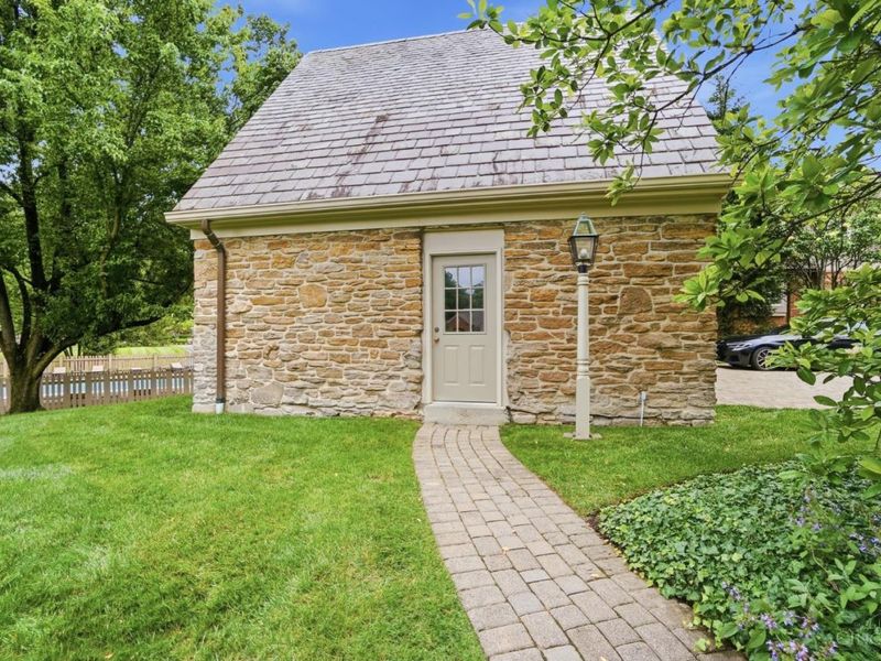 32 Hampton Lane, Cincinnati, OH 45208 Photo 65