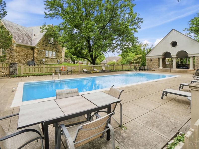 32 Hampton Lane, Cincinnati, OH 45208 Photo 79