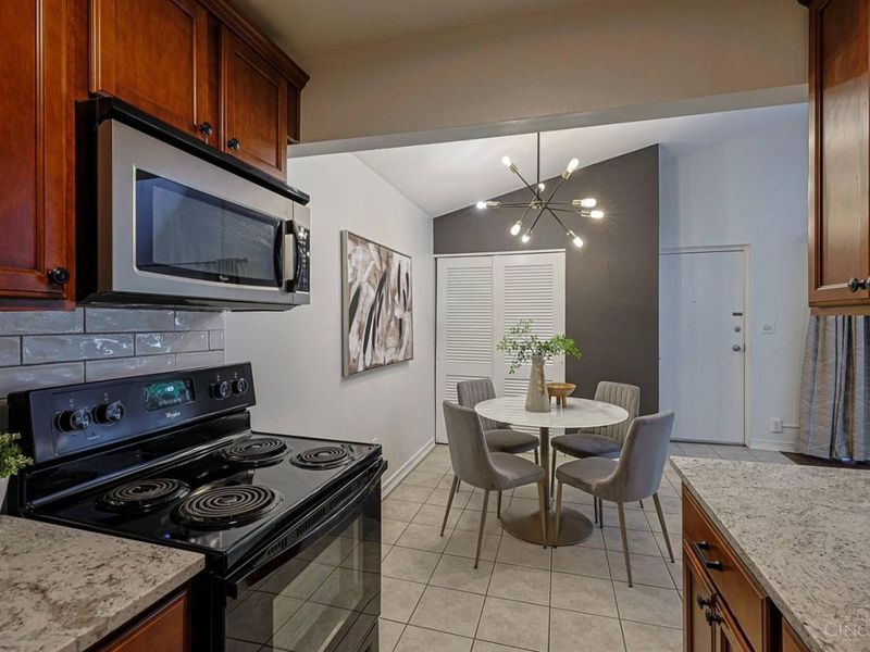 3069 Alpine Terrace, Unit 15, Cincinnati, OH 45208 Photo 9