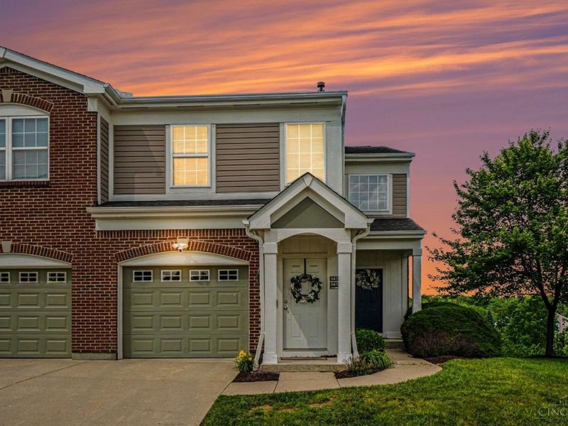 5418 Scarletoak Drive, Cincinnati, OH 45239 Photo 2