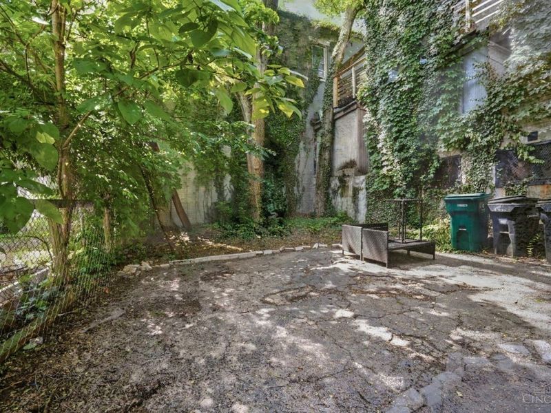 2149 W Clifton Avenue, Cincinnati, OH 45219 Photo 66