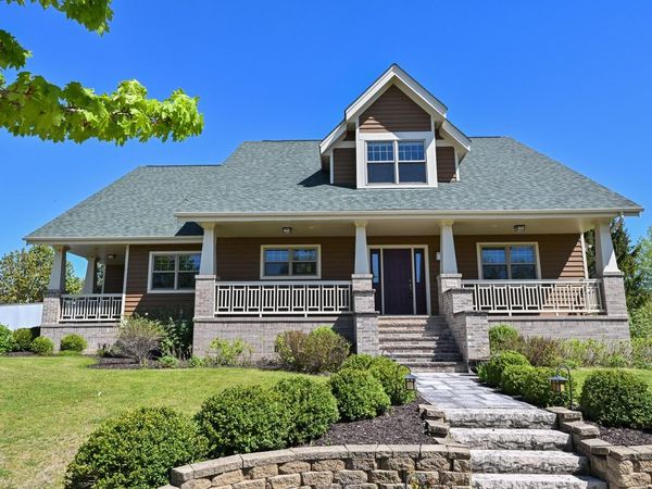 304 Nautica DRIVE, Port Washington, WI 53074