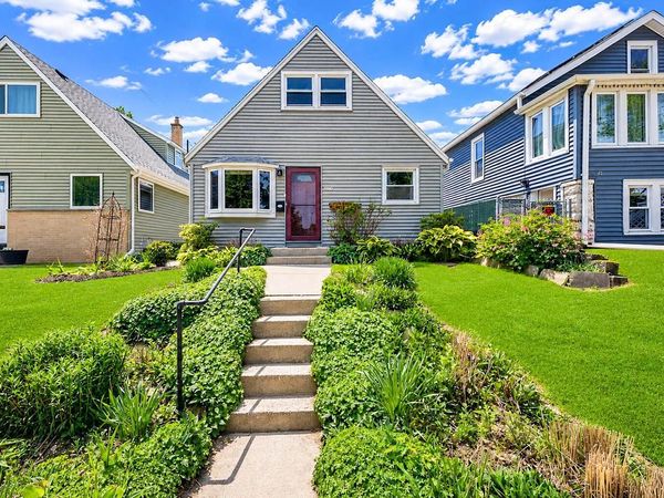 3671 E Whittaker AVENUE, Cudahy, WI 53110