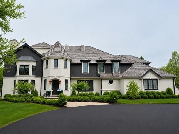 134 E Trillium COURT, Mequon, WI 53092