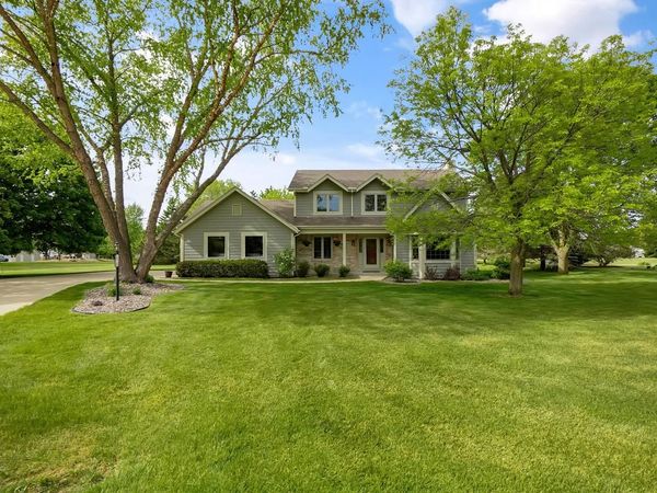 N69W28160 River Park COURT, Hartland, WI 53029