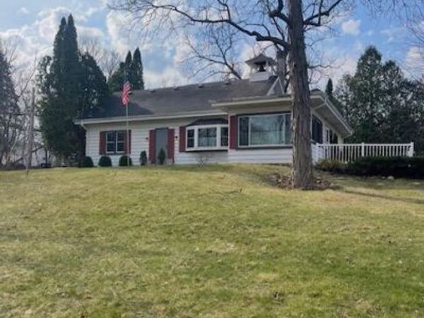 W235S5479 Big Bend ROAD, Waukesha, WI 53189