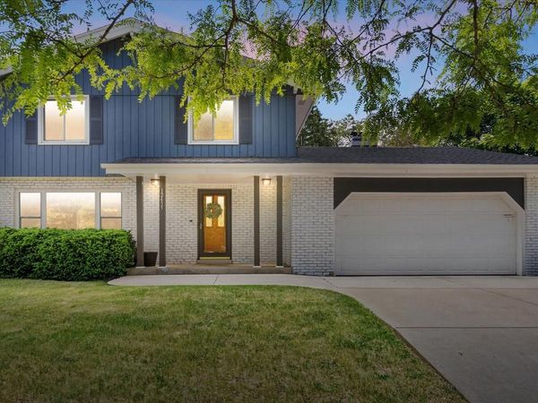 12455 W Ohio DRIVE, New Berlin, WI 53151