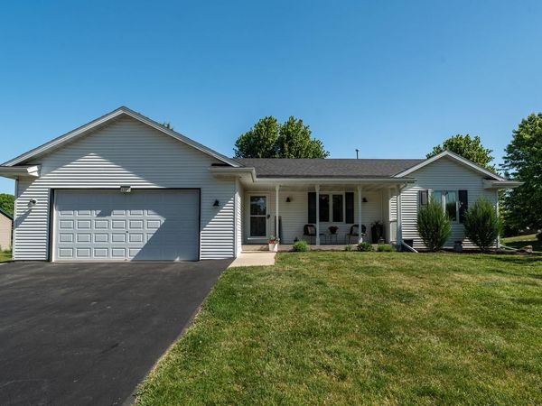 1342 Valley View ROAD, Hartford, WI 53027