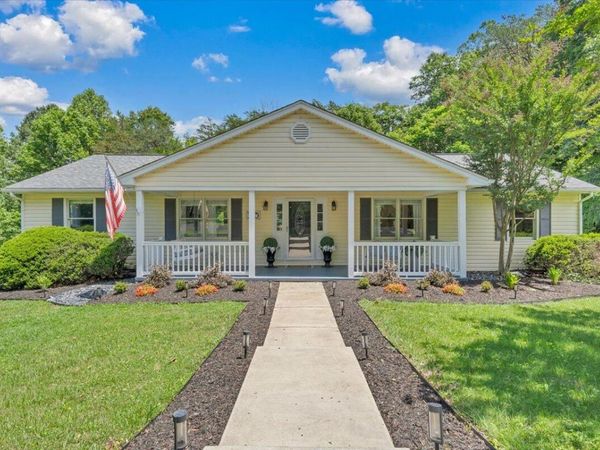 120 Charolais CIR , Troutville, VA 24175