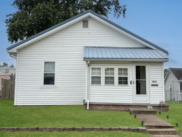 1805 Broadway Street, Vincennes, IN 47591