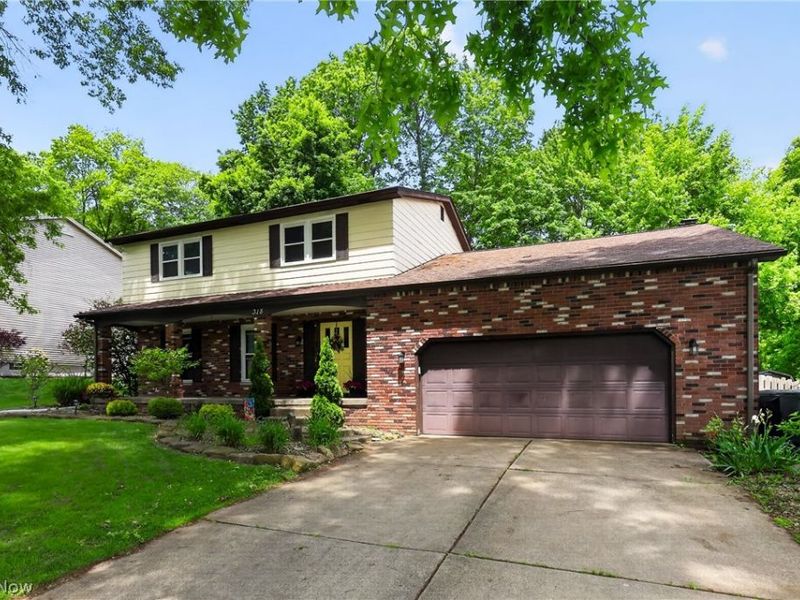 318 Ingram Drive , Boardman, OH 44512 Photo 2