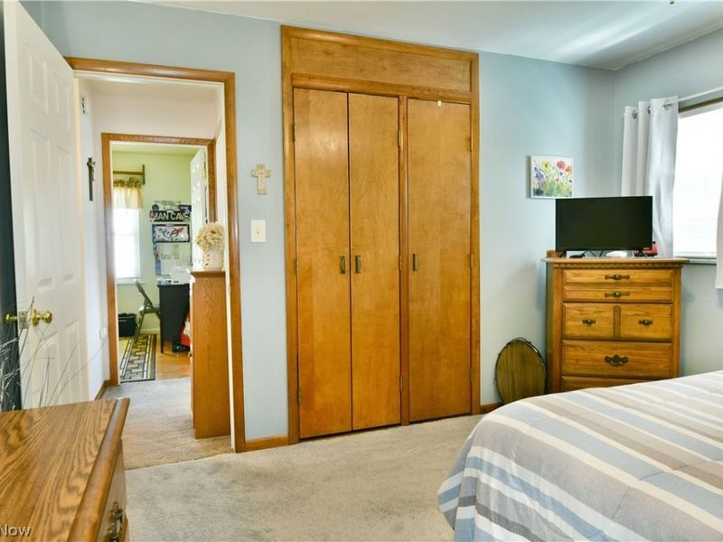 2483 Trentwood Drive SE, Warren, OH 44484 Photo 32
