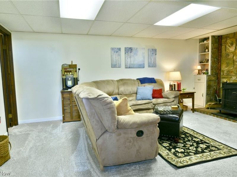 2483 Trentwood Drive SE, Warren, OH 44484 Photo 40