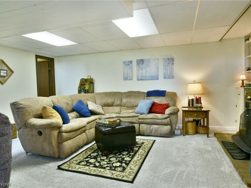 2483 Trentwood Drive SE, Warren, OH 44484 Photo 41