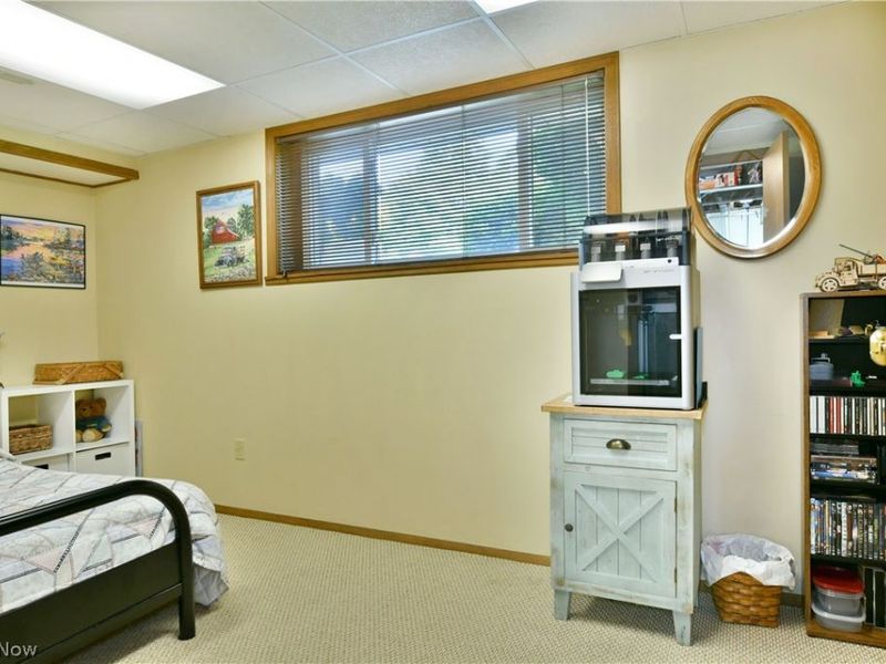 2483 Trentwood Drive SE, Warren, OH 44484 Photo 48