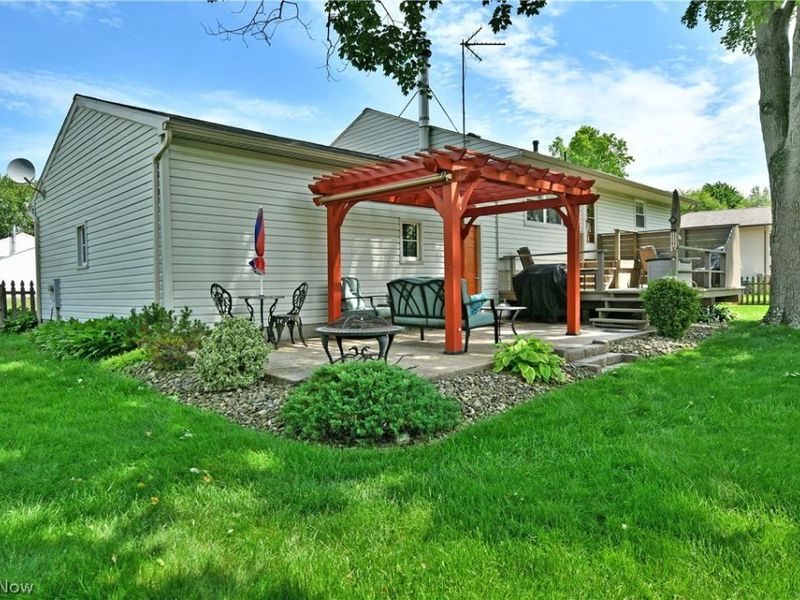 2483 Trentwood Drive SE, Warren, OH 44484 Photo 7