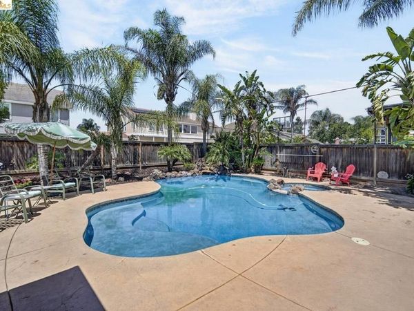 2875 Tango Ln, Brentwood, CA 94513