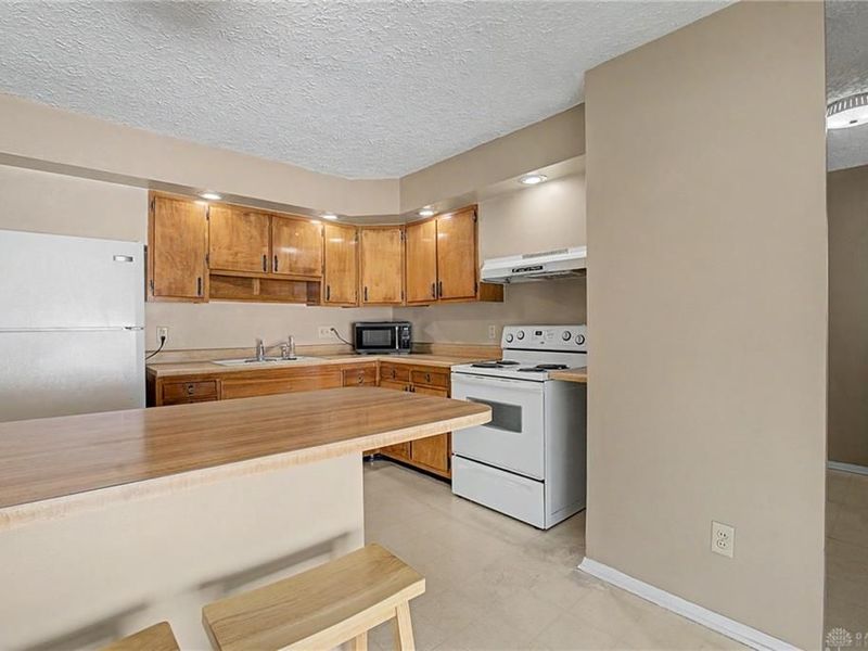 1301 Laramie Drive, Riverside, OH 45432 Photo 9