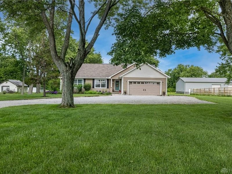 9931 Bunnell Hill Road, Clearcreek Township, OH 45458 Photo 2