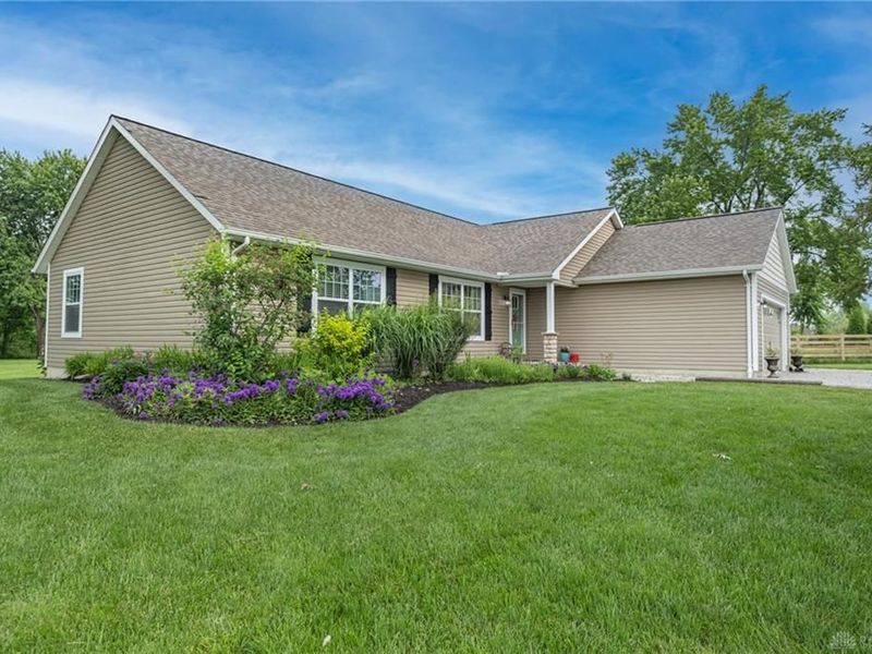 9931 Bunnell Hill Road, Clearcreek Township, OH 45458 Photo 3