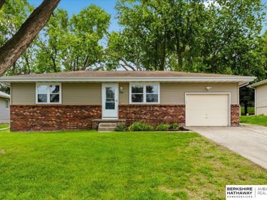2219 N 143rd Circle , Omaha, NE 68164