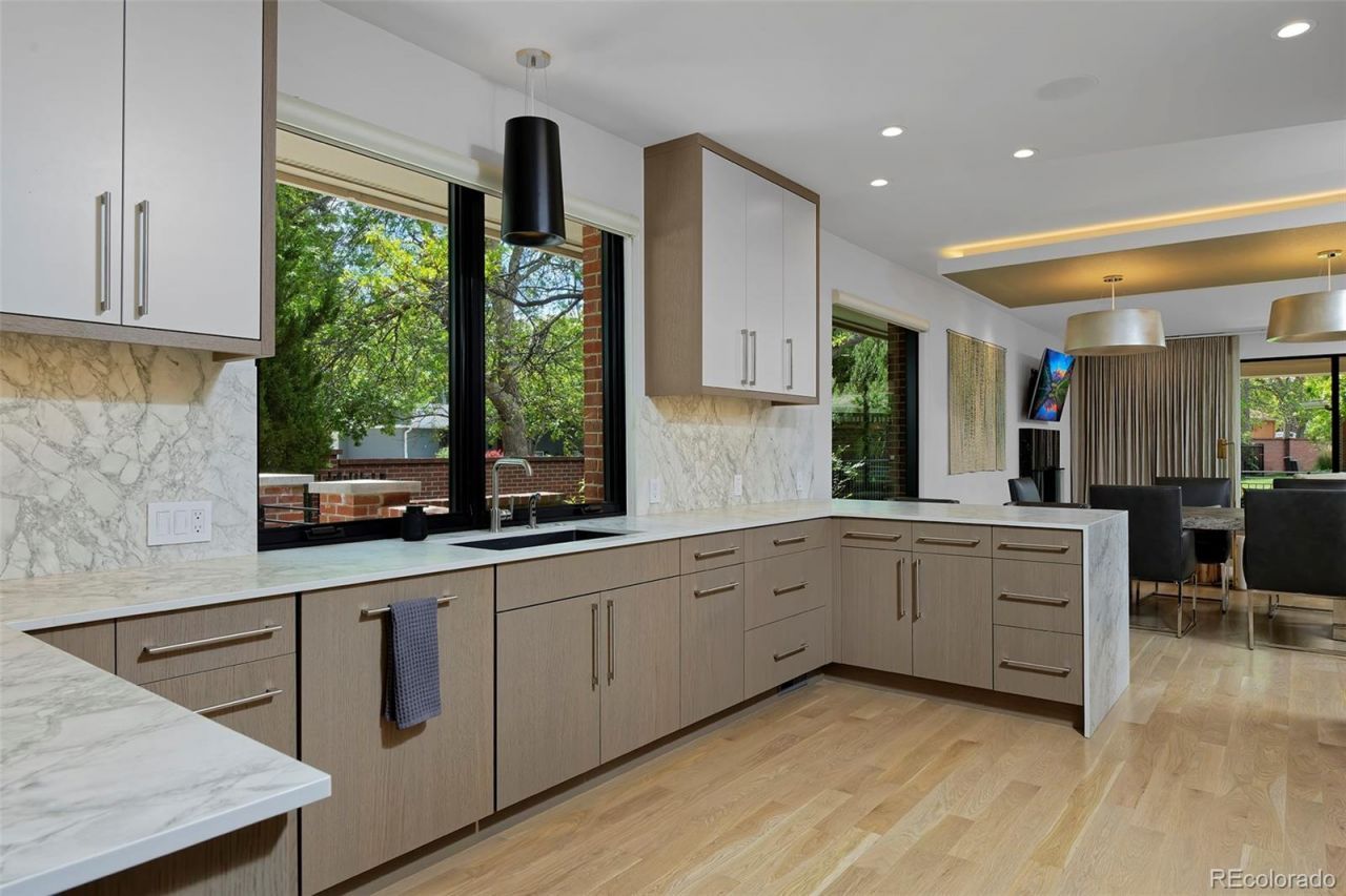 2800 S University Boulevard, Unit 104, Denver, CO 80210 Main Photo