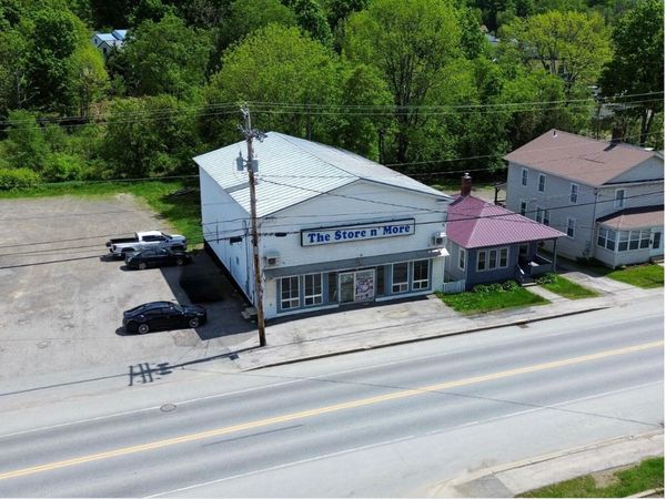 13 Summer Street , Dover-Foxcroft, ME 04426