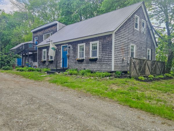 99 Kennebec Road , Hampden, ME 04444
